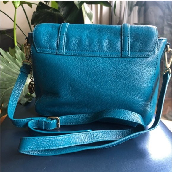 DKNY turquoise blue real leather structured shoulder crossbody bag EUC (as new) - Picture 2 of 15